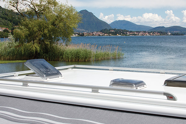 Claraboya Fiamma Turbo-Vent Premium Crystal Claraboya Fiamma Turbo-Vent Premium Crystal - Imagen 7